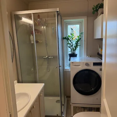 Kwatera prywatna Charming Private In Great Location